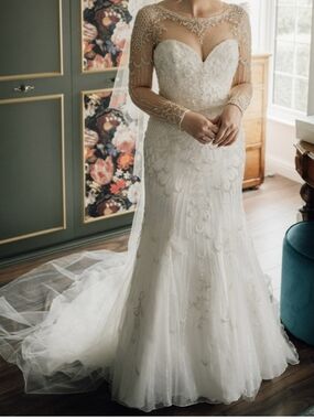 Justin Alexander 9817 Beaded Long-Sleeve Wedding Dress Size 16 Nwot